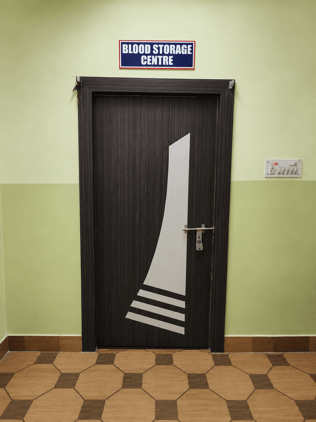 Blood Storage Centre at Dubey Nursing Home